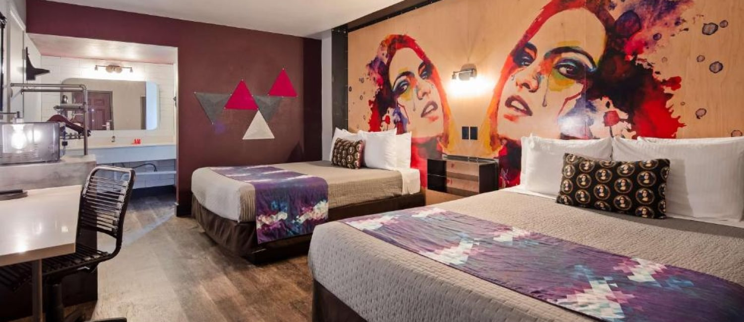 Experience Modern Comfort With The Ultimate Downtown Phoenix Vibe